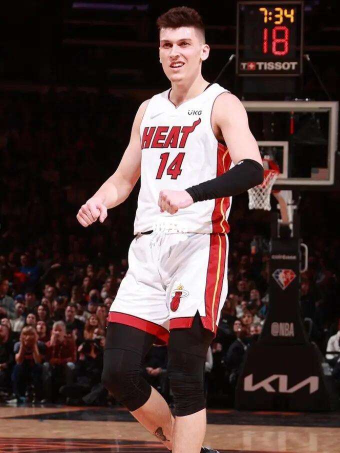 他们的名字 他们的名字